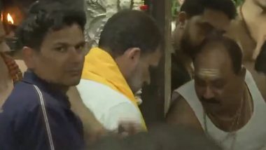 Modi-Modi in Madhya Pradesh: People Raise 'Modi-Modi' Slogans As Congress Leader Rahul Gandhi Visits Mahakaleshwar Temple in Ujjain (Watch Video)